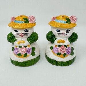 Vintage Ron Gordon Designs Cats with Flower Baskets Salt & Peppershakers 80s 90s